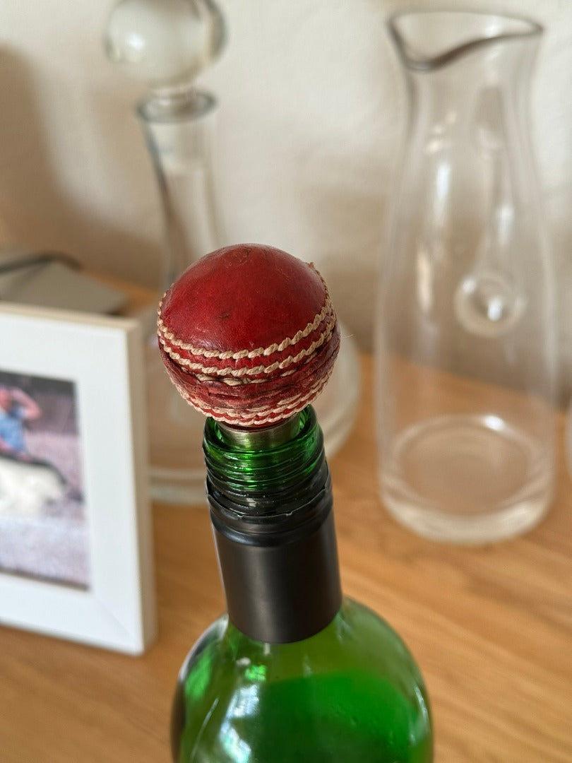 CRICKET-GIFTS Wine Stopper Real Leather Mini Cricket Ball Suitable for bottles up to 20mm Diameter