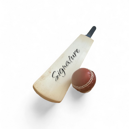 CRICKET-GIFTS - Mini Blank Cricket Bat | Ideal for Player Signatures | Small & Durable 40cm | Unvarnished & Unoiled | Collectible for Enthusiasts, One Size, Wood | Ball Not Included