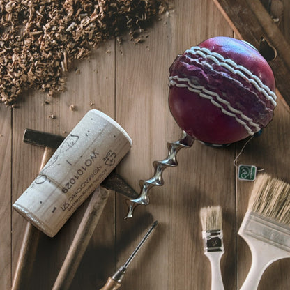 CRICKET-GIFTS Mini Cricket Ball Wine Opener