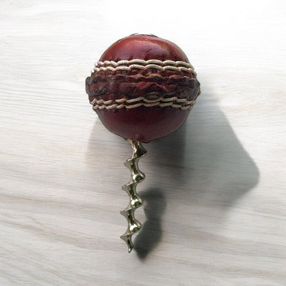 CRICKET-GIFTS Mini Cricket Ball Wine Opener