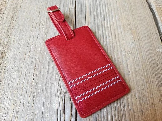 Cricket red luggage tags